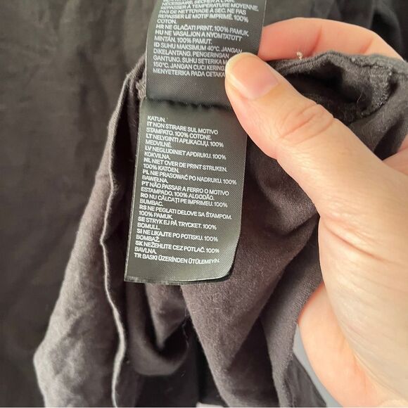 Billie Eilish Divided Graphic Band Tee Short Sleeve Oversized Size Large - Picture 7 of 9